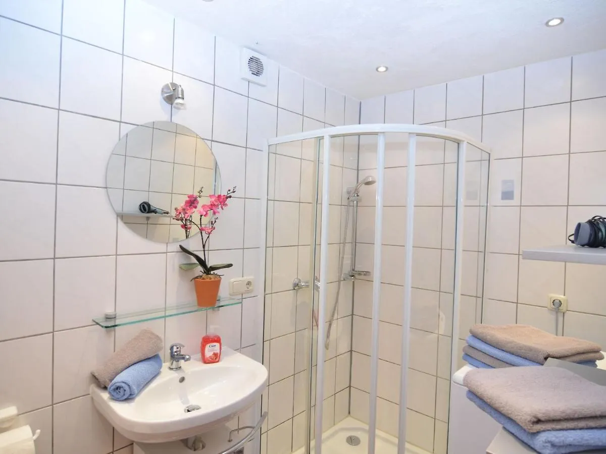 Apartment In Lechbruck Bavaria With Garden 0*,