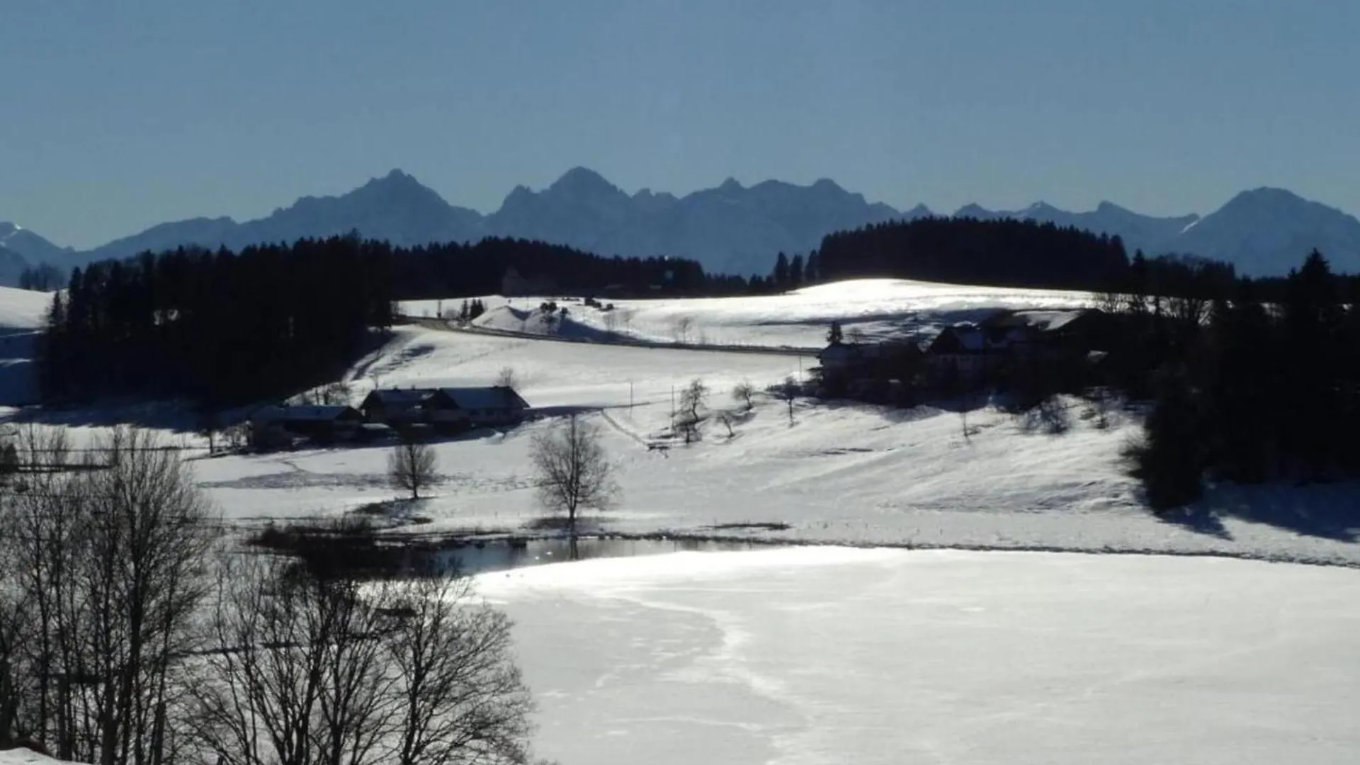 Apartment In Lechbruck Bavaria With Garden 0*,